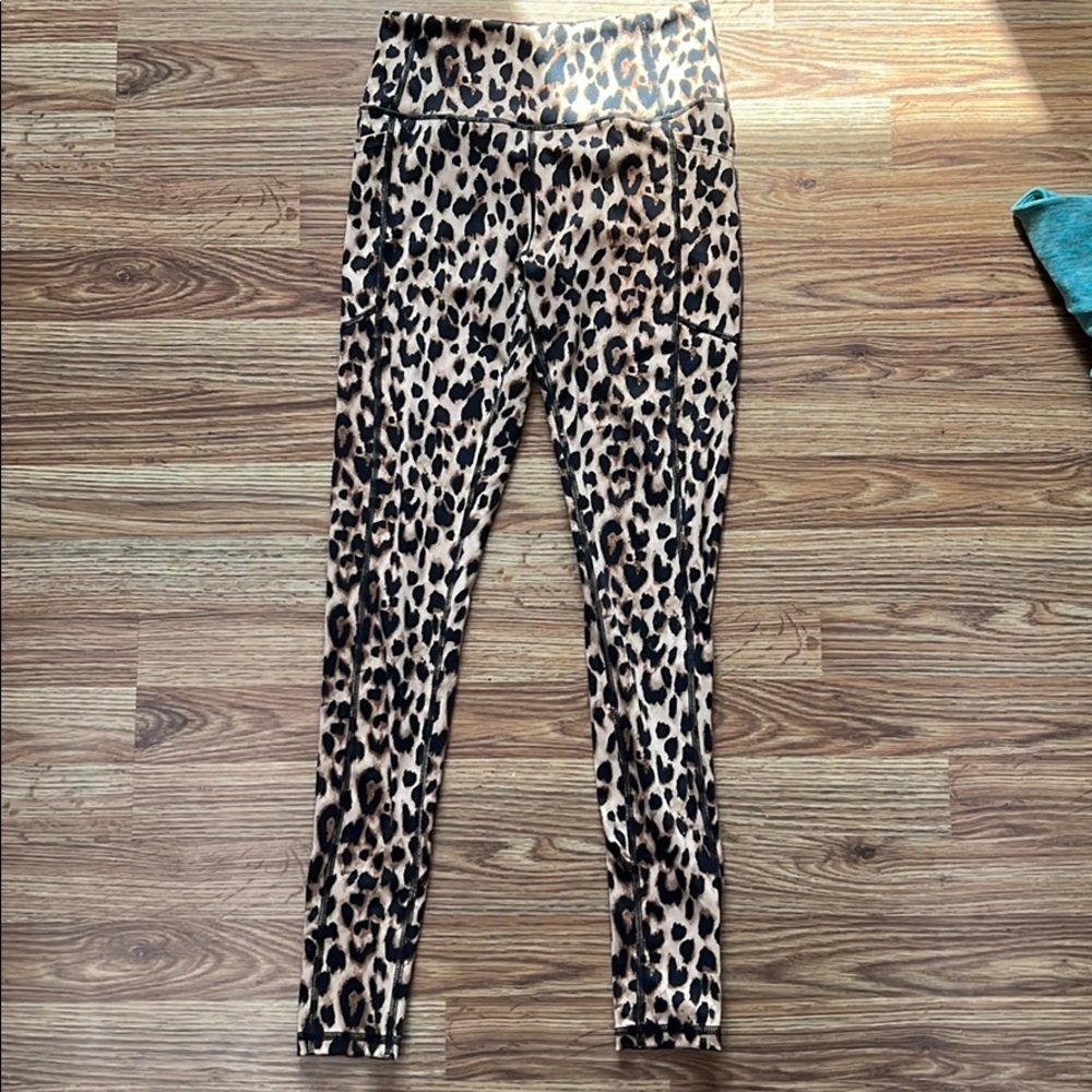 Victoria secret Cheetah print leggings